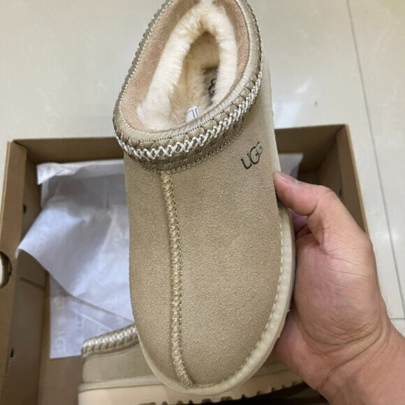 UGG Tasman Slipper Sand - Picture 3 of 5